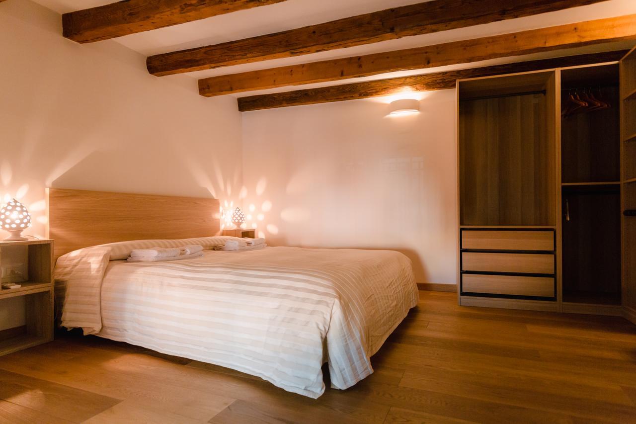 Historical And Luxury Apartment Bolonha Exterior foto